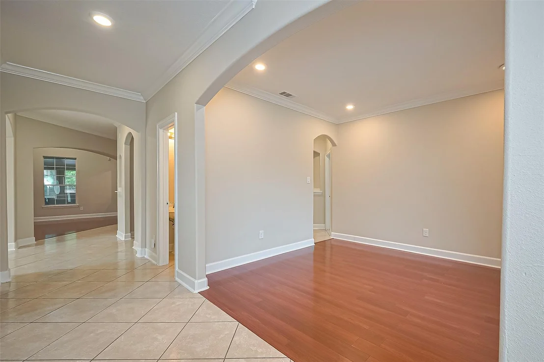 Photo of 2409 Spears Drive