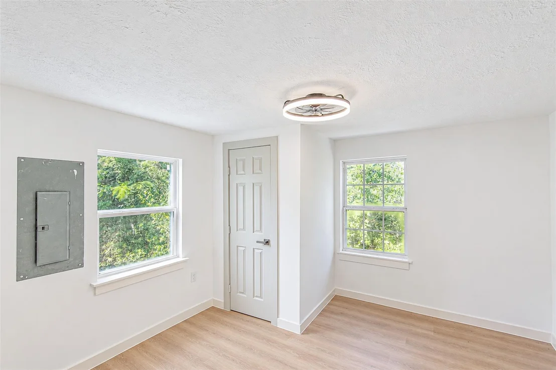 Photo of 9690 Simmons Drive