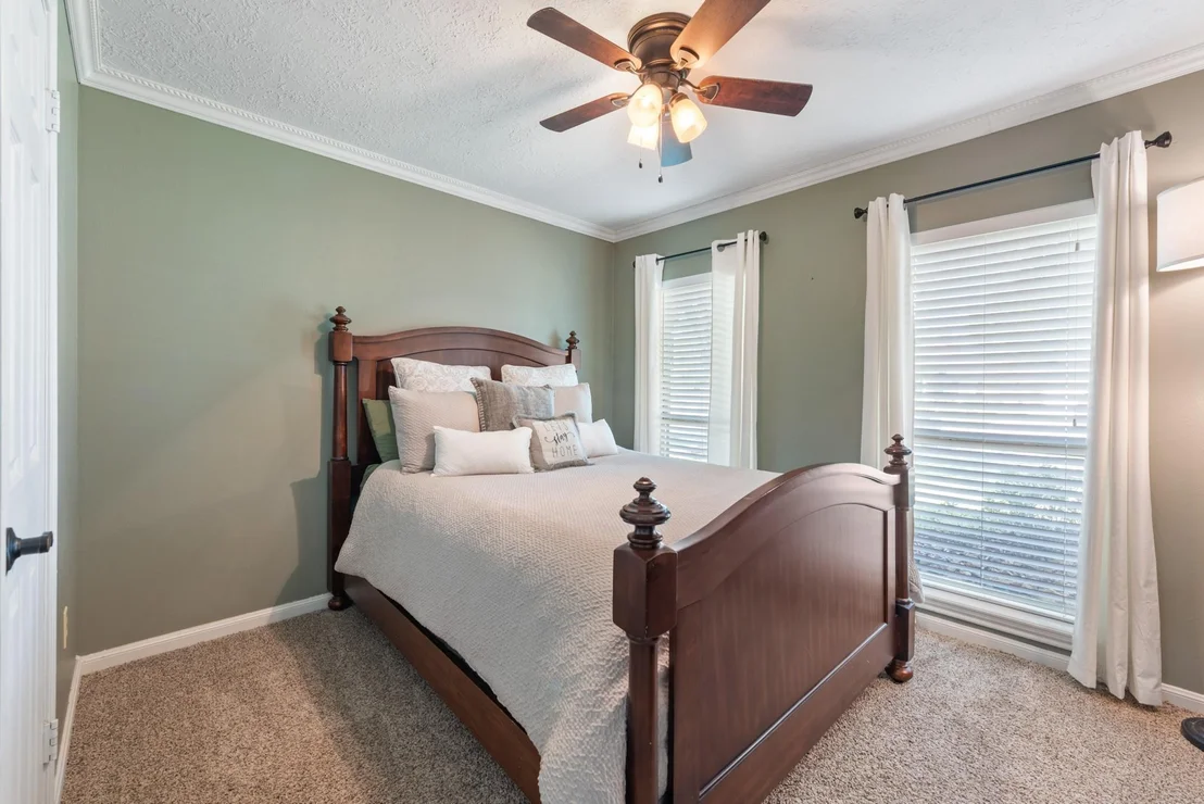 Photo of 3805 Windridge Drive
