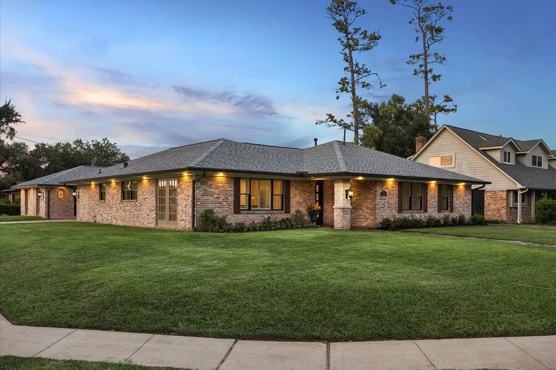 Photo of 6434 Pineshade Lane