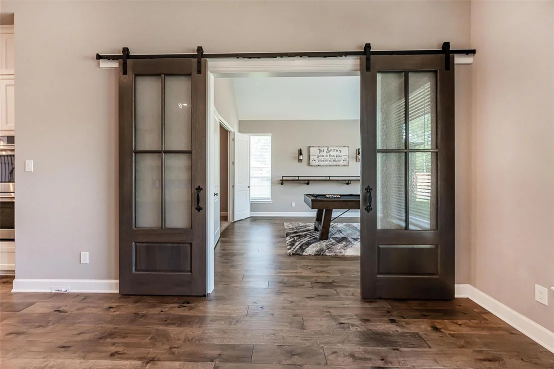 Photo of 1050 Groveton Ridge Lane
