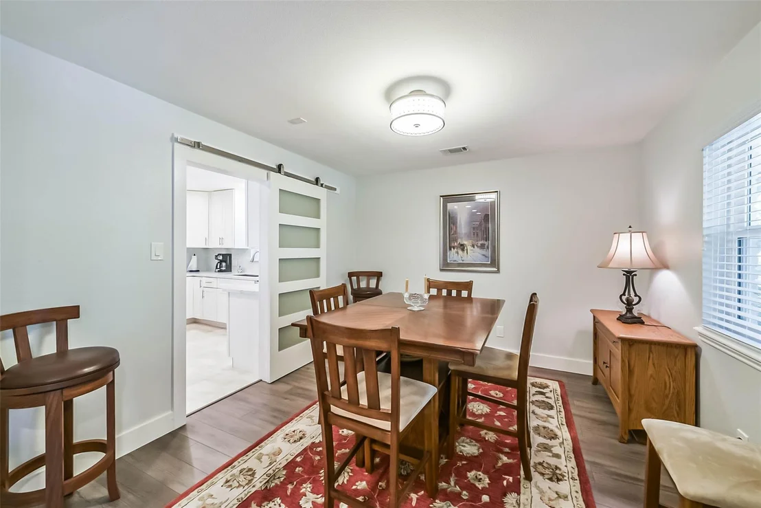 Photo of 5731 Grape Street