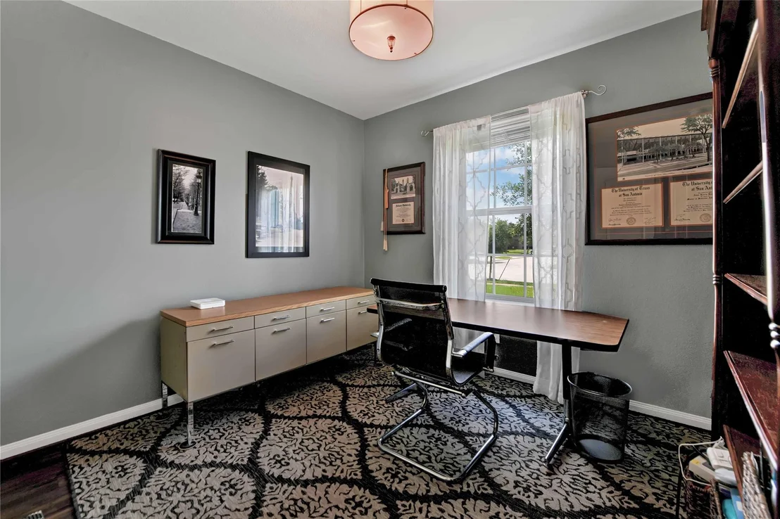 Photo of 1827 Garnet Breeze Drive