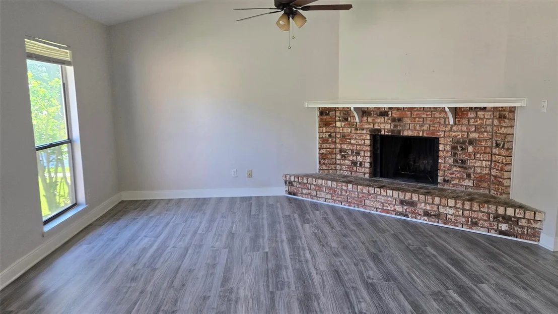 Photo of 6934 Tara Drive