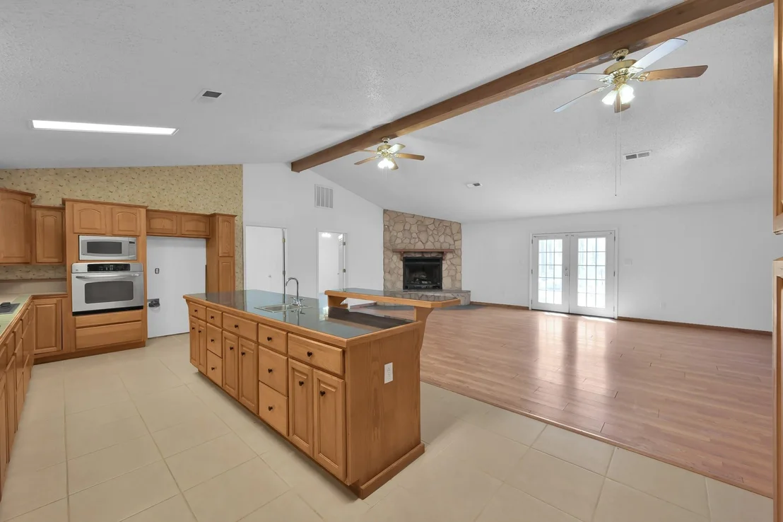 Photo of 121 Magnolia Boulevard