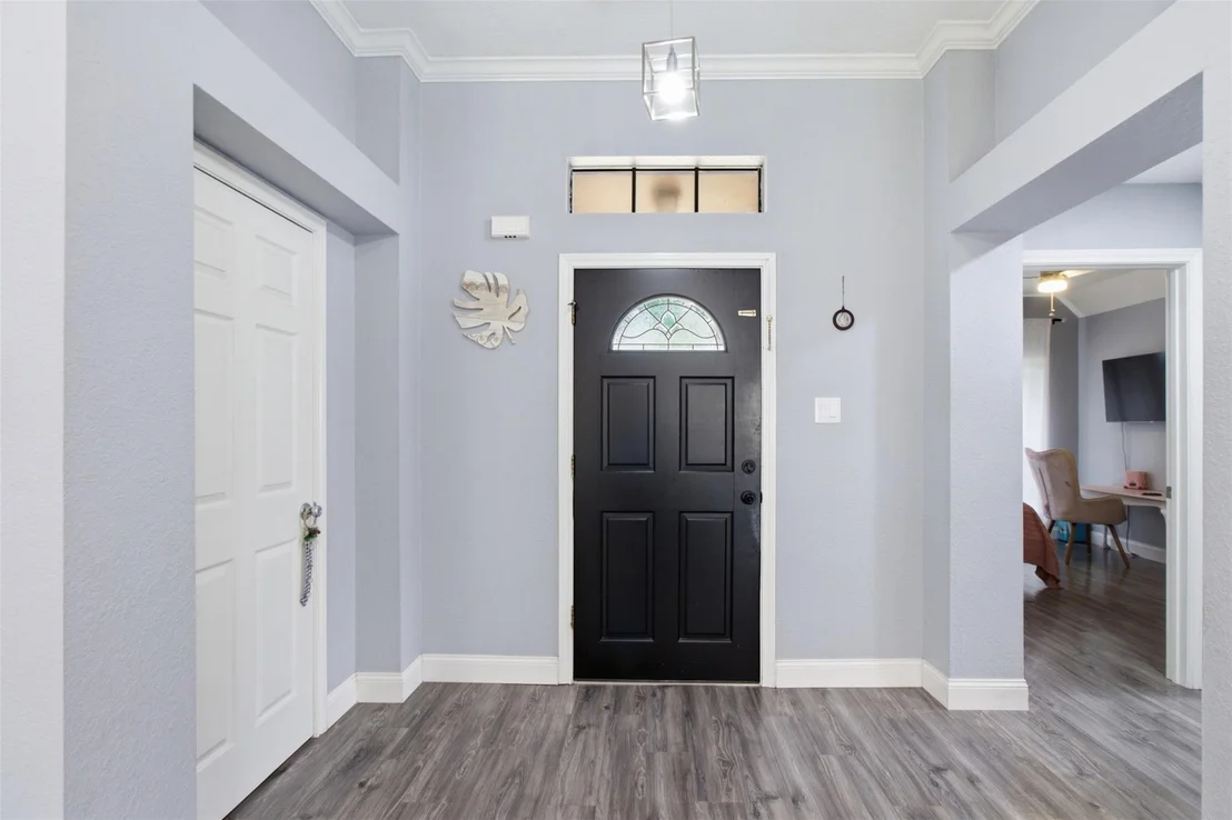 Photo of 712 Manor Drive