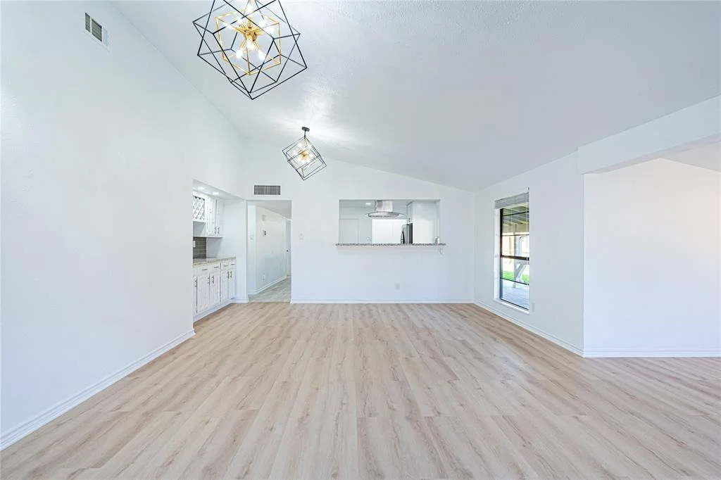 Photo of 16611 Great Glen Drive