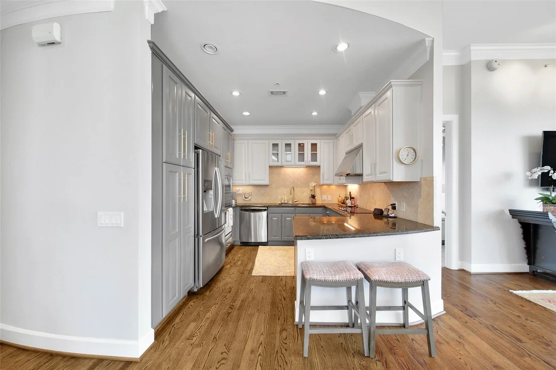 Photo of Unit 708 at 2211 Briarglen Drive