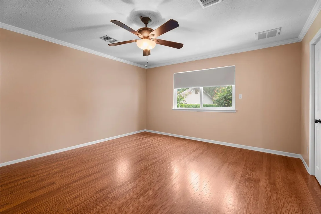 Photo of 9103 Herts Road