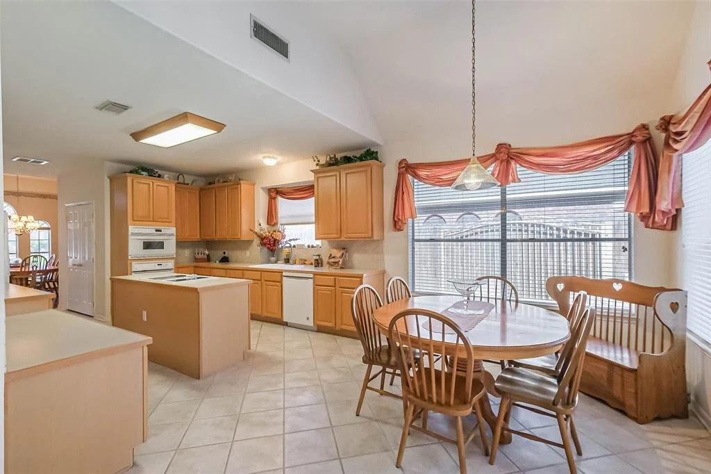 Photo of 9223 Memorial Hills Drive