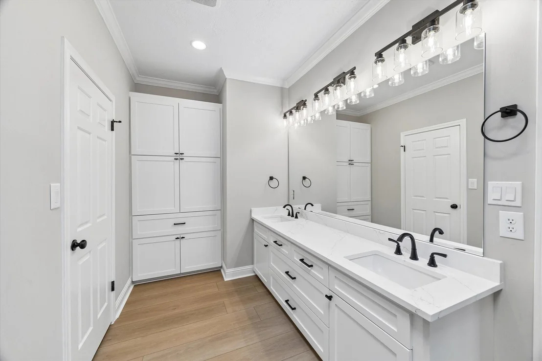 Photo of 20435 Perryoak Drive