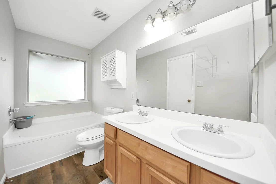 Photo of 2231 Pine Croft Drive