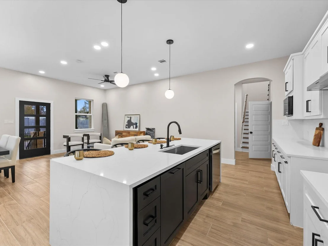 Photo of 2304 Langley Road