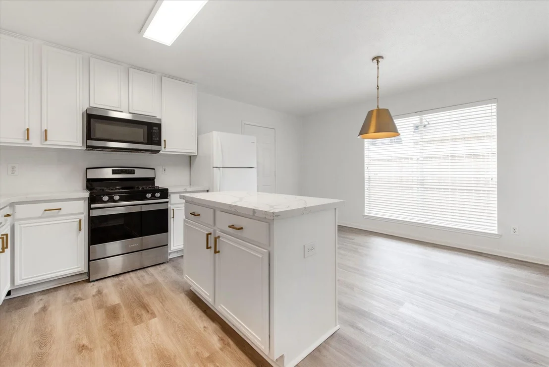 Photo of 31115 Perlican Drive