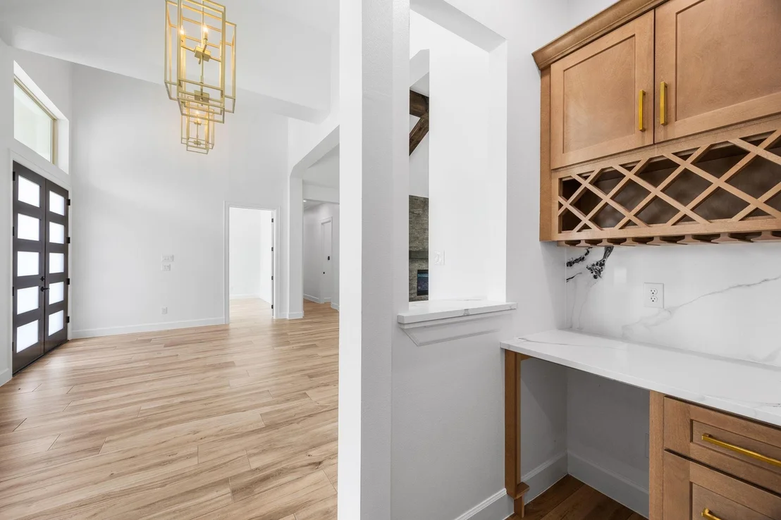 Photo of 210 Birdie Dr