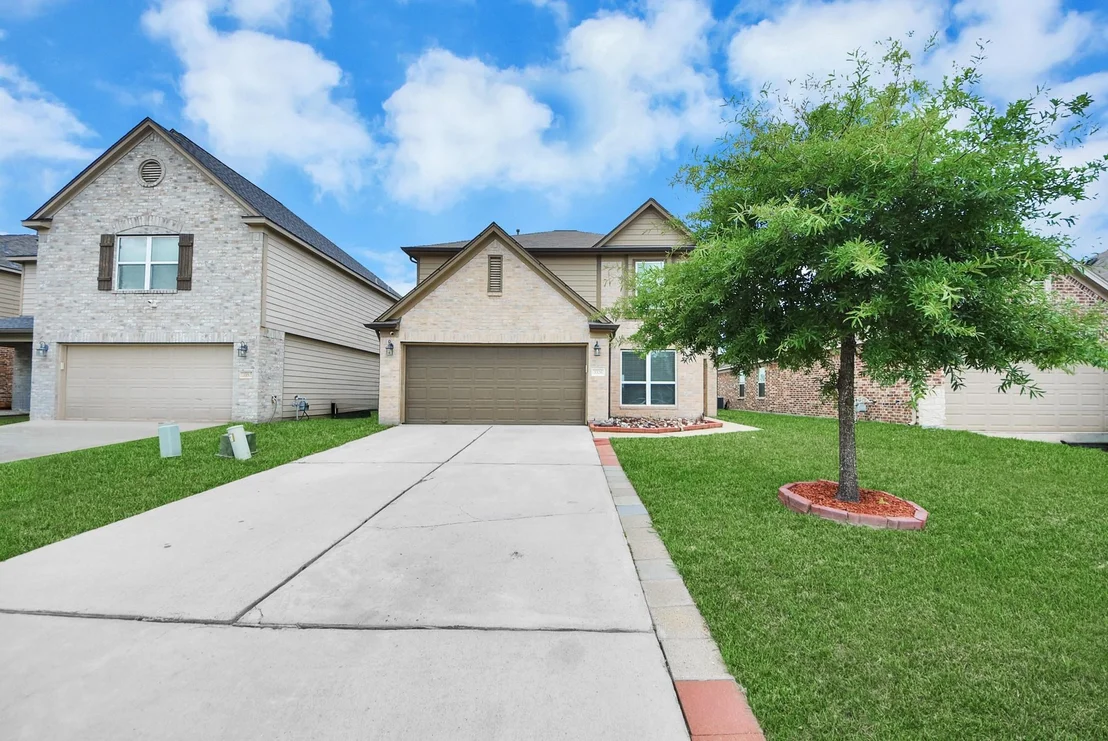 Photo of 3326 View Valley Trail