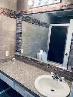 Photo of 2501 Gulf Freeway Unit 5 A