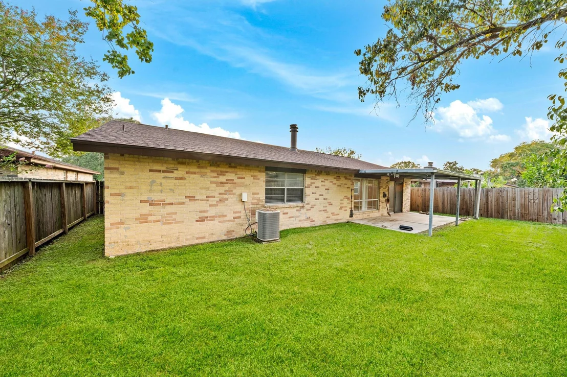 Photo of 8354 Carriage Creek Drive