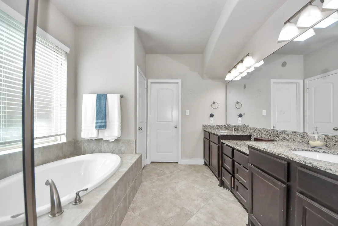 Photo of 28718 Wallaman Falls Lane