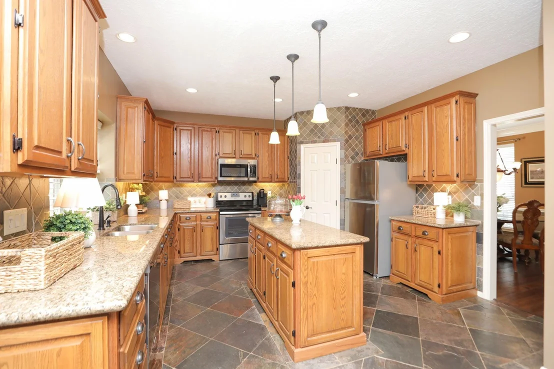 Photo of 427 W North Hill Drive