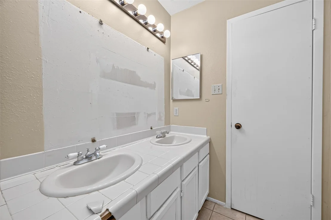 Photo of 18526 Lippizaner Drive