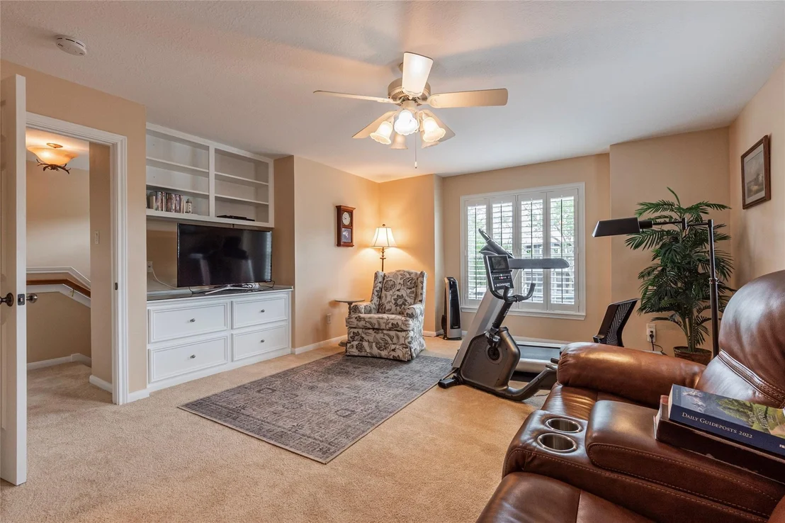 Photo of 712 Harborside Way