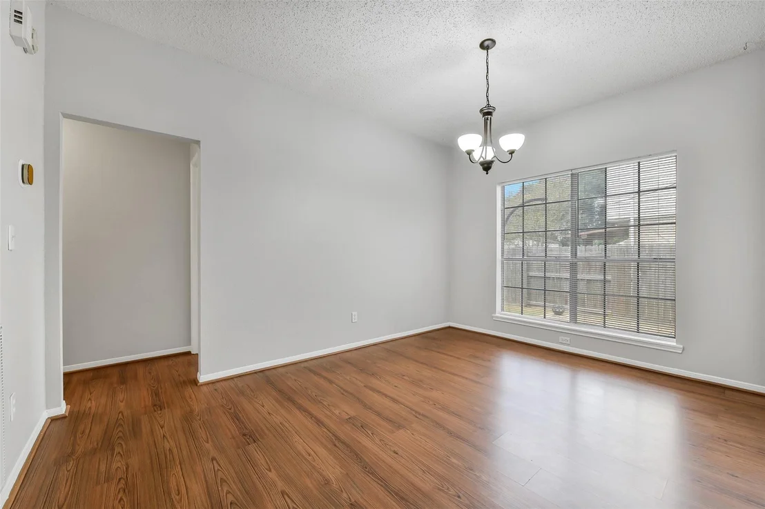 Photo of 2708 Glendale Drive
