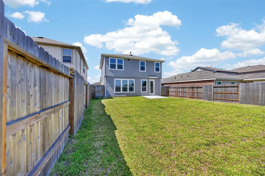 Photo of 25231 Benroe Street
