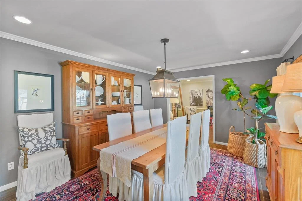 Photo of 883 Glenchester Drive
