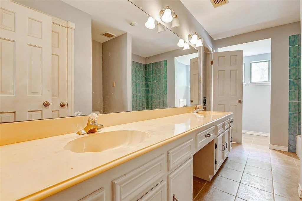 Photo of 6225 Morton Road