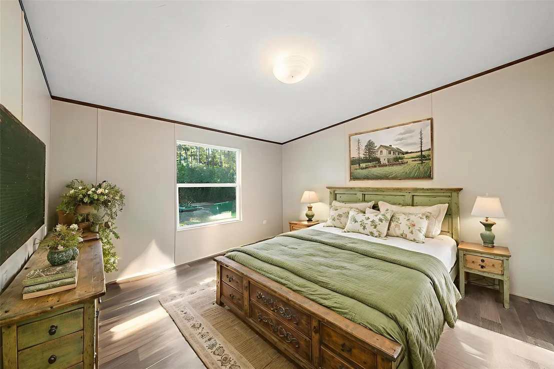 Photo of 224 Commanche Road