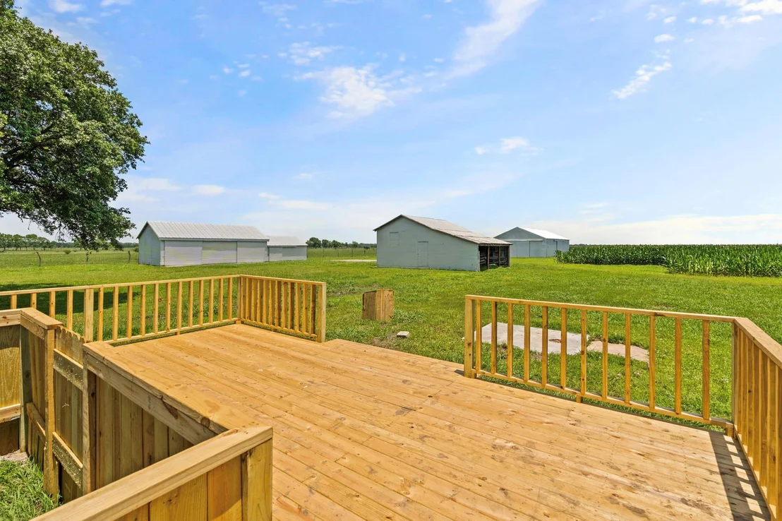 Photo of 2606 Long Lane