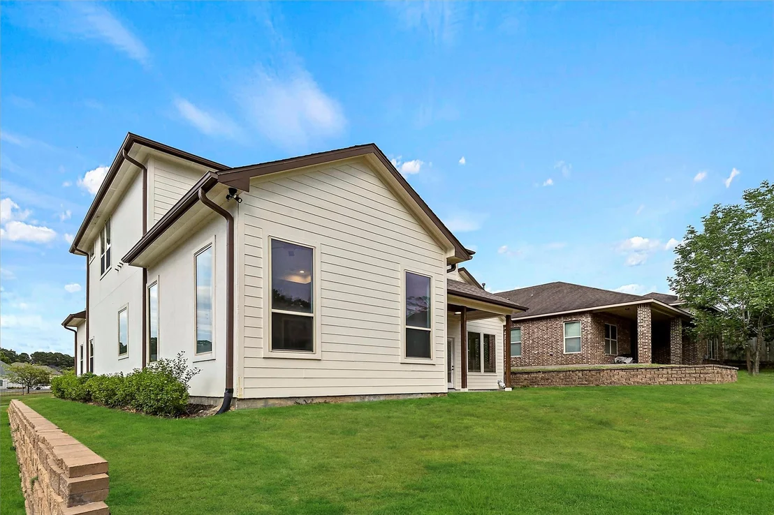 Photo of 250 Hampton Glen Road