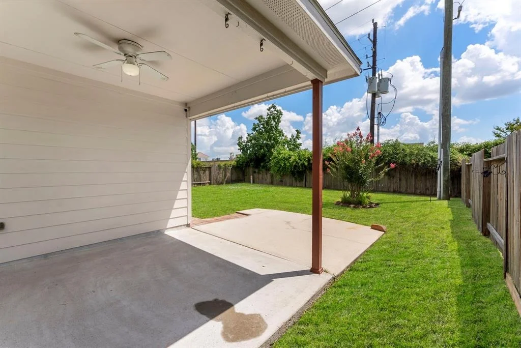 Photo of 28519 Lockeridge View Drive