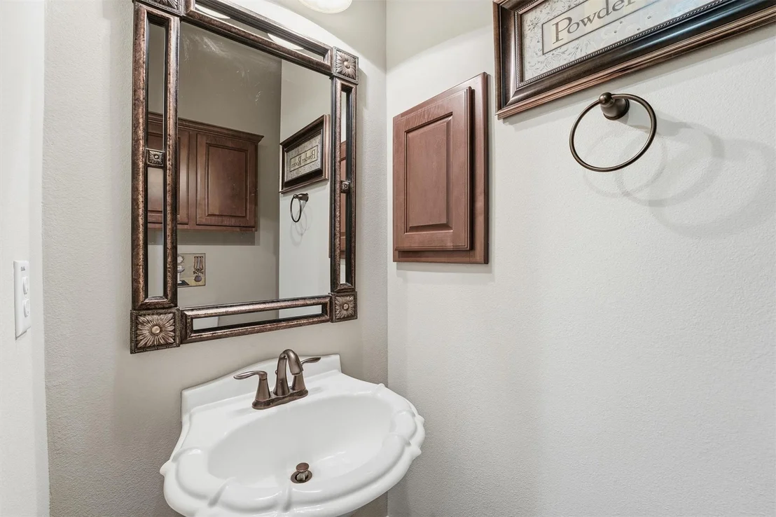 Photo of 13606 Oak Harbor Bend