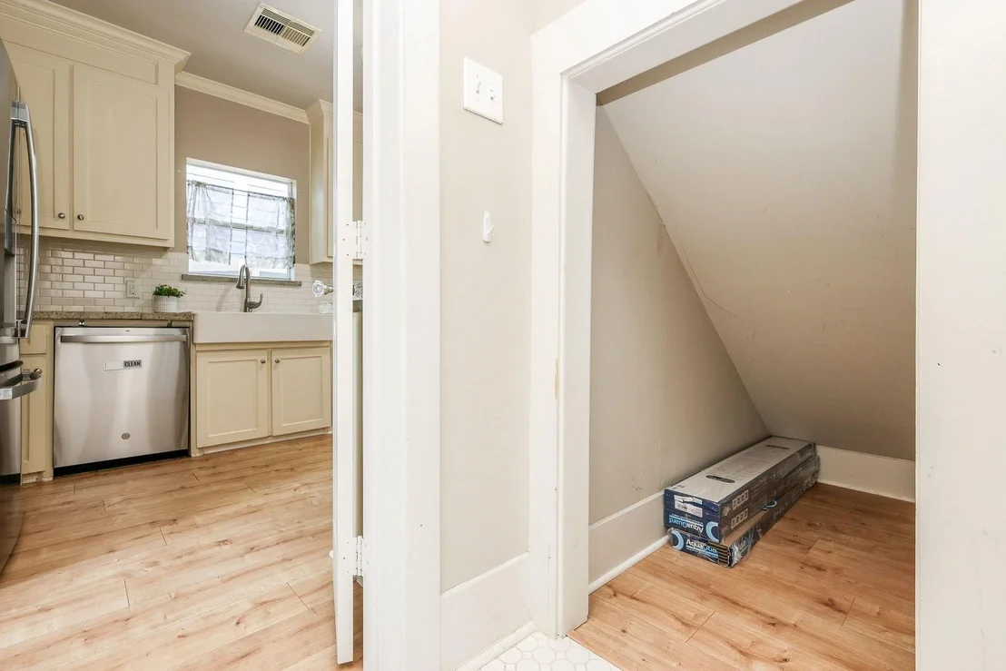 Photo of 1307 Walton Street