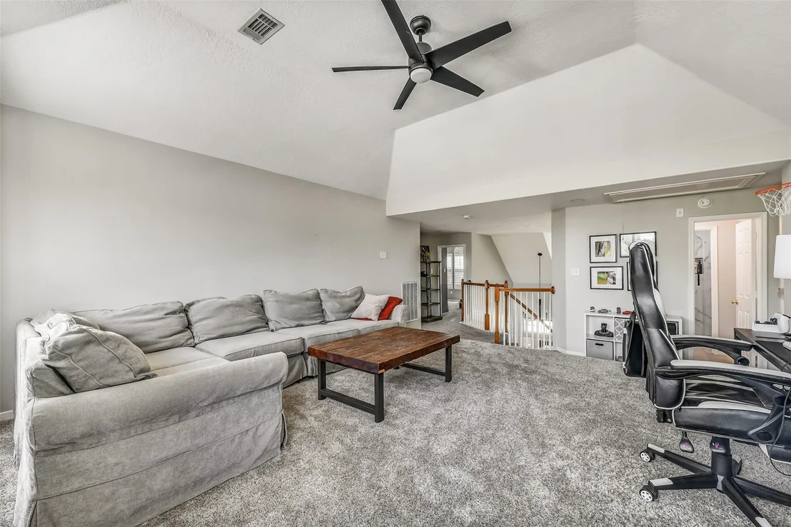 Photo of 2864 Everett Drive