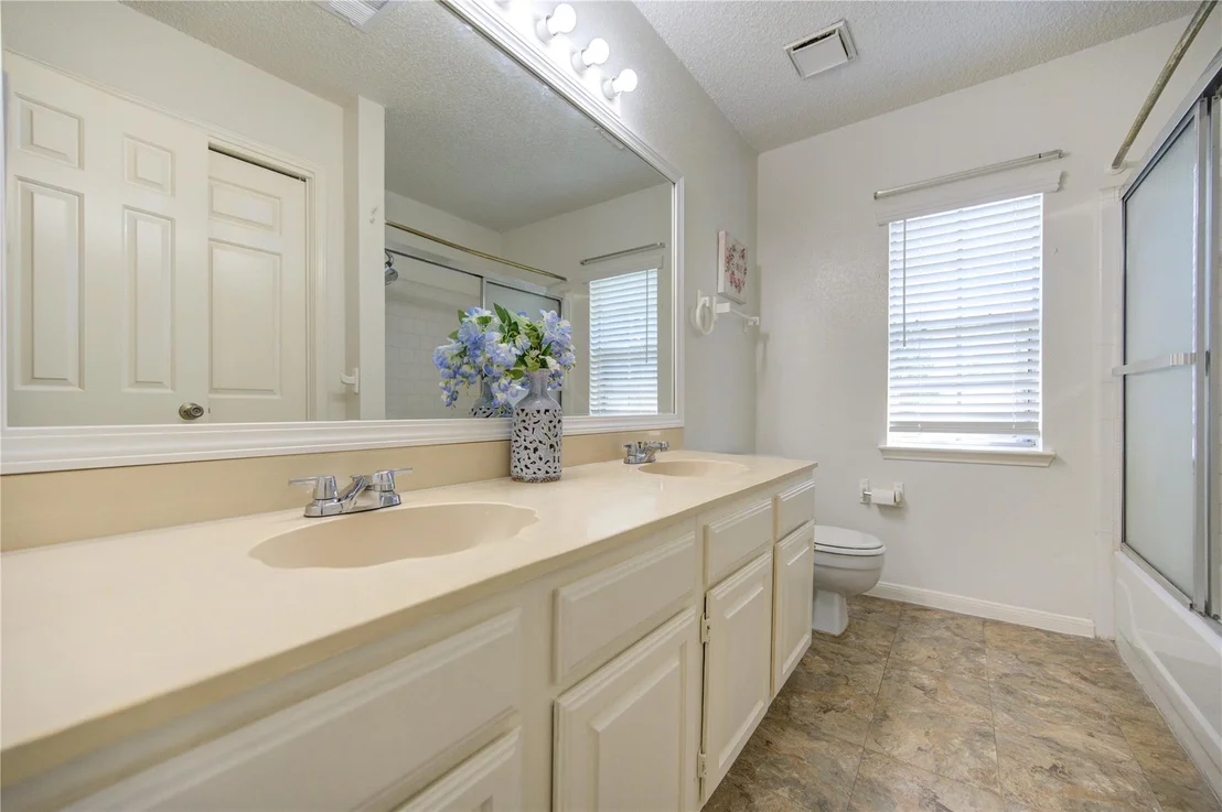 Photo of 3515 Green Fields Drive