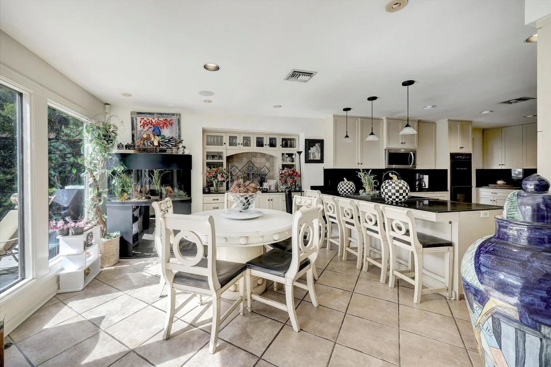 Photo of 3831 Del Monte Drive