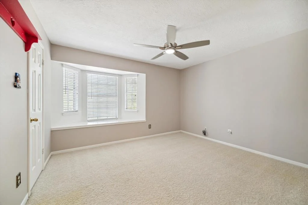Photo of 18711 Singing Woods Drive