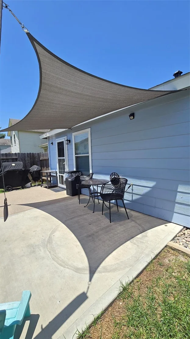Photo of 11327 Log Cabin Lane