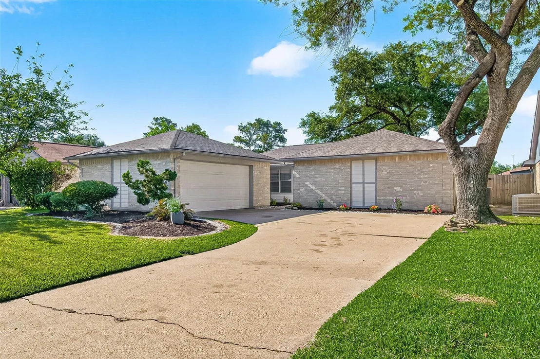 Photo of 13515 Splintered Oak Drive