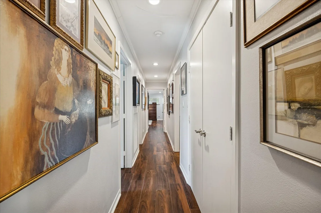 Photo of 8611 Ferris Drive