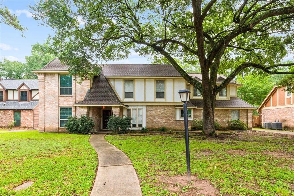 Photo of 17910 Mahogany Forest Drive