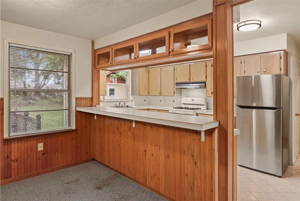 Photo of 2706 John Street