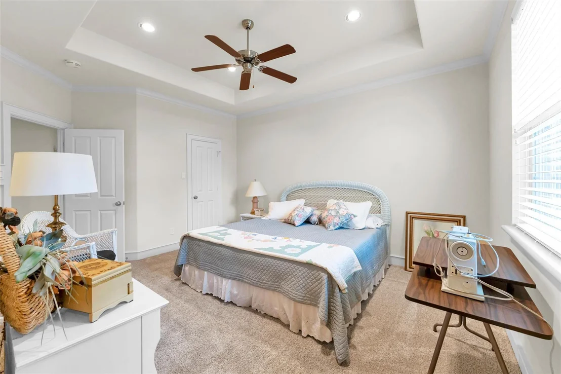 Photo of 17510 Hawkin Lane