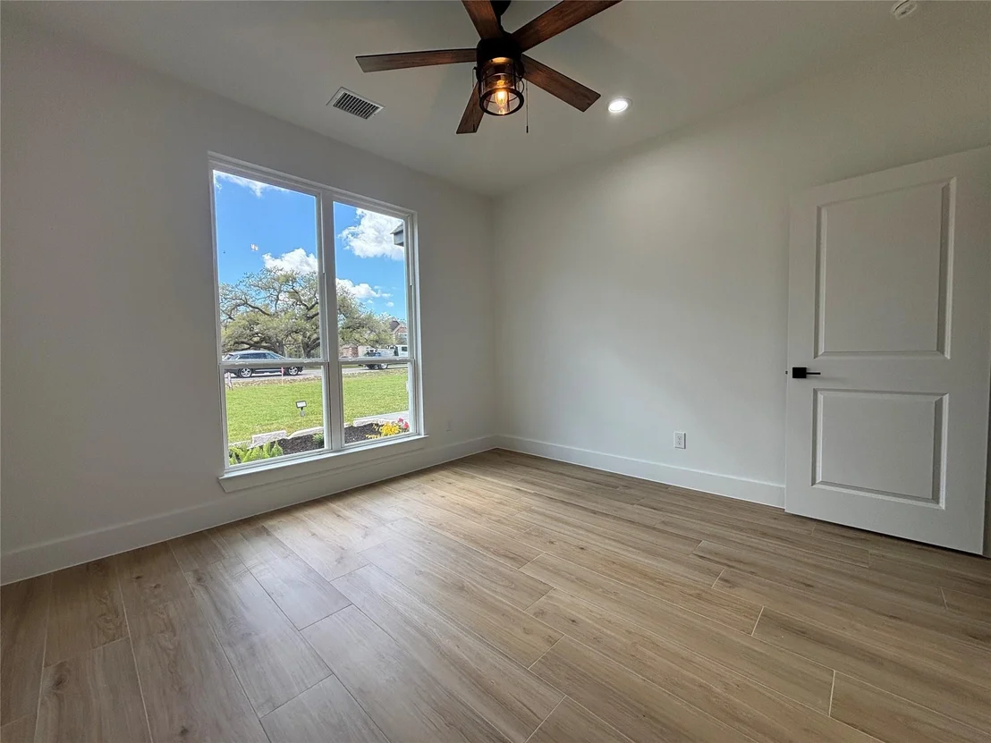 Photo of 45 Center Tree Drive