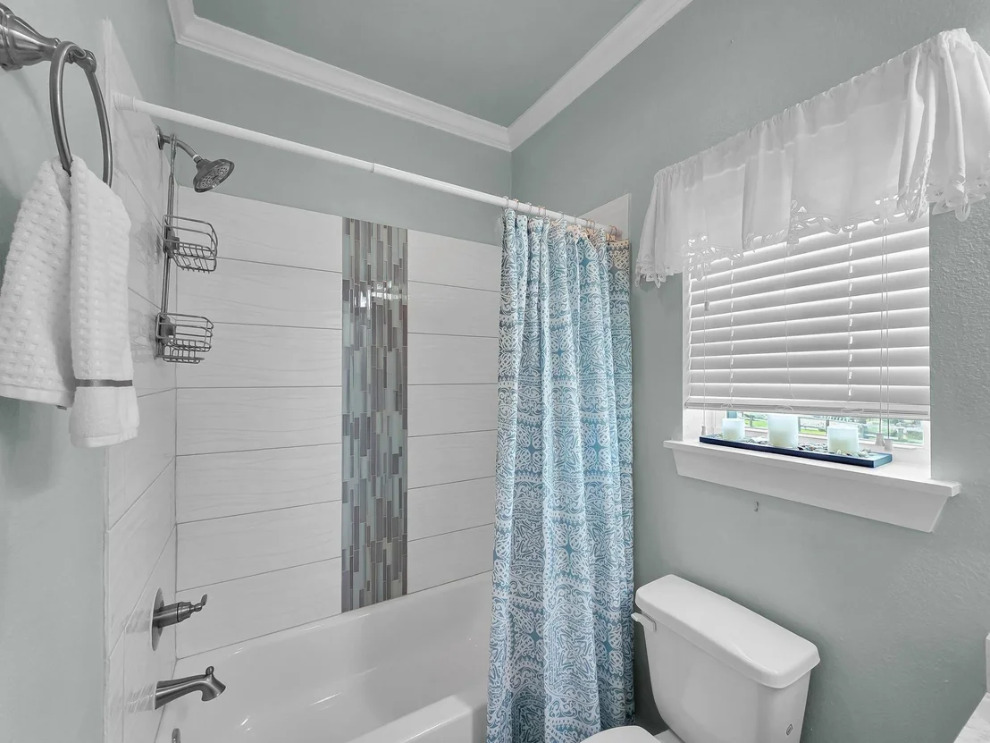 Photo of 962 Surfside Drive