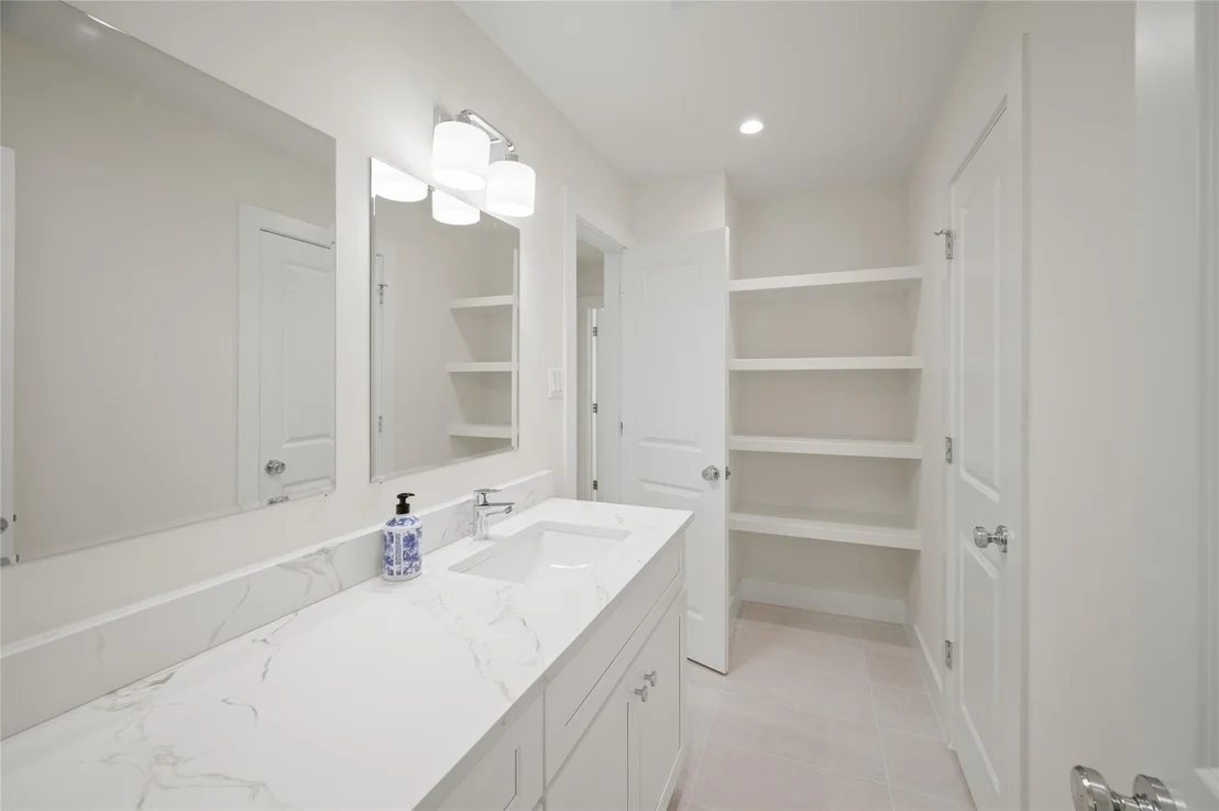 Photo of 1431 Hoveden Drive