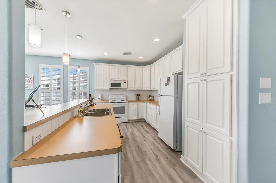 Photo of 4113 Isla Del Sol